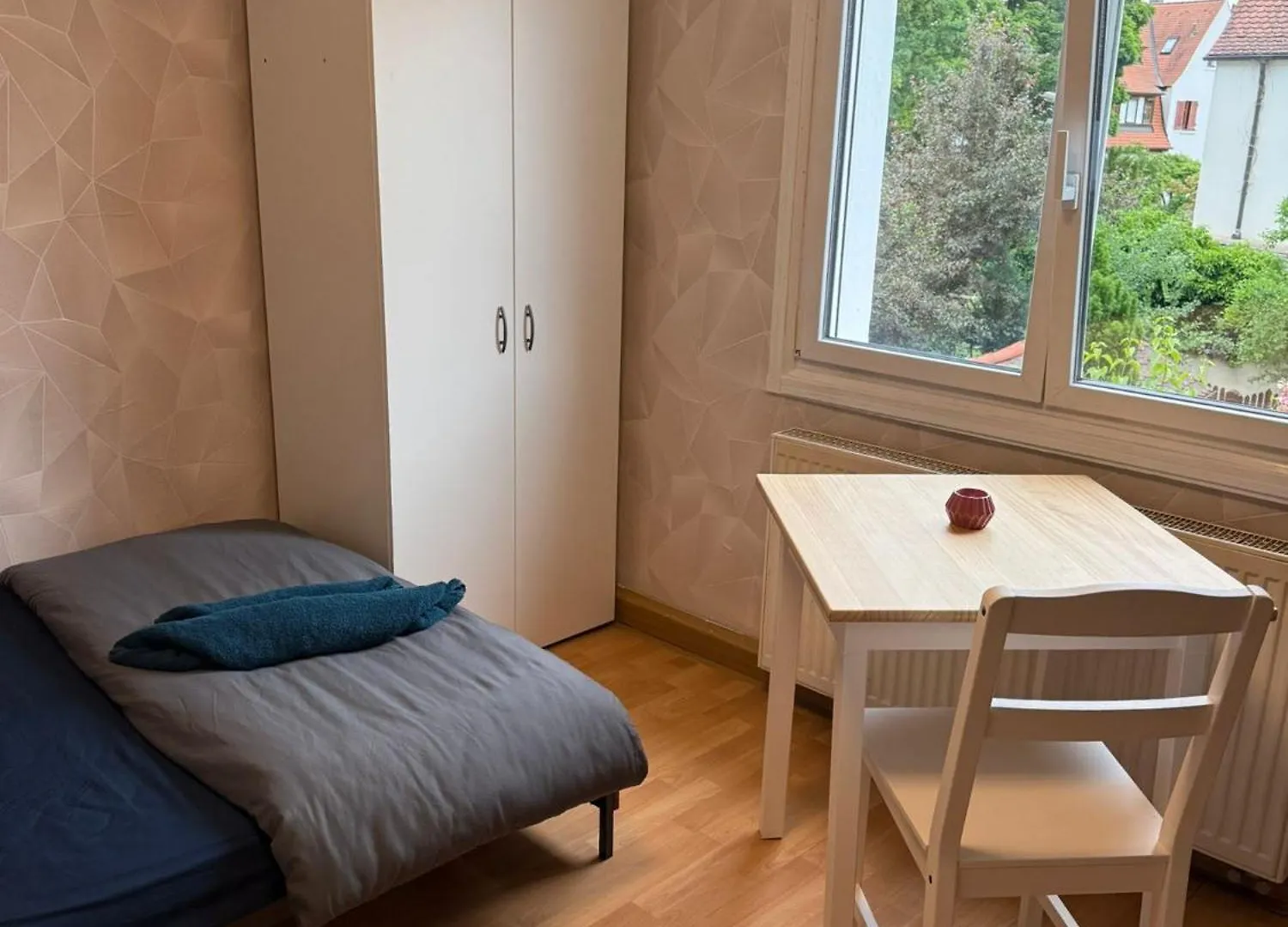 Apartamento Einzelzimmer Mit Gemeinschaftsbad Ohne Kueche Núremberg Alemania